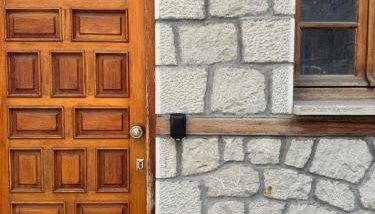 Το σπίτι της πλατείας - Photo 5