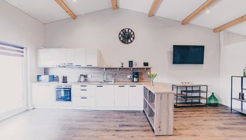 Große Ferienwohnung mit Balkon und perfekter Lage - Foto 4