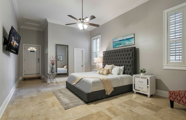 Modern 3BR Condo With Pool - Foto 10