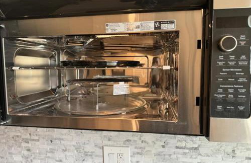 Elegant Retreat with Private Luxurious Gen Suite - Foto 60