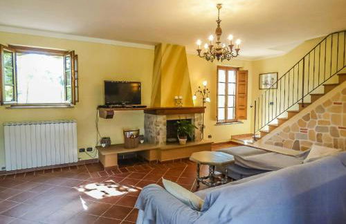 Villa Pescheto With Private Pool Close To Lucca - Foto 2