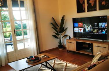 La maison du bonheur chez nous chez vous - Foto 1