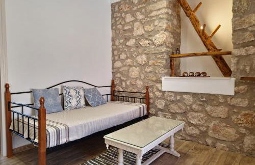 Alekos Cozy Stone 2BR Home Karya Center - Photo 2