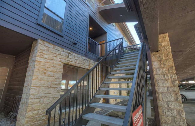 Luxury Riverfront Condo 1 BLK to Schlitterbahn! - Foto 43