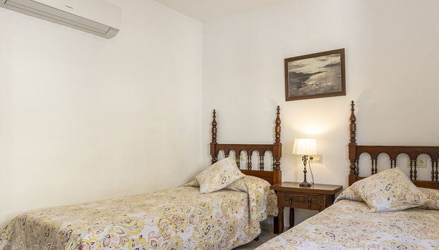 Spacious Villa With Garden - Foto 4, Habitación