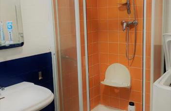 Apartamento céntrico junto a estación de tren B - Photo 3