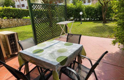 GuestHost - Piana di Solaro Modern Flat & Swimming Pool - Foto 17