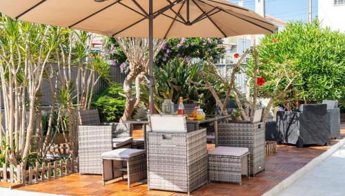 Cascais Garden Villa - Photo 2