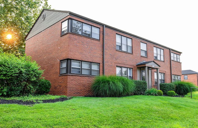 Convenient Apt W/shopping, Dining & Freeways - Photo 10