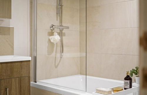 Eton House-Stunning-Castle views-5Bed-Free-Parking - Foto 18