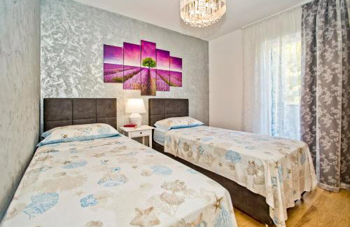 ISLAND HVAR LUXE Holiday Villa Maslina with Beach - Photo 11