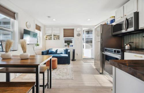 Keefe Korner AC Parking Walk to Beach - Photo 1