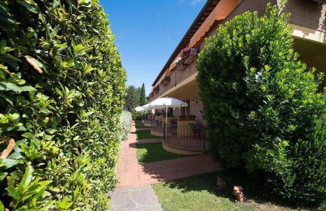 Holiday-Home with pool in San Gimignano - Photo 36