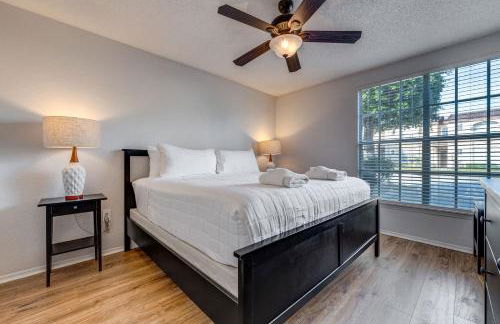 Charming and Cozy Townhome Near Disney - Foto 4