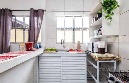 Casa confortável para Famílias e Grupos com Ar-condicionado em Praia Grande - Foto 31