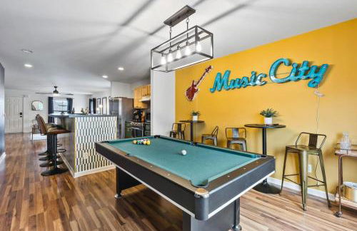 Pool Table WALK to Downtown Bars and Farmers Market - Foto 13
