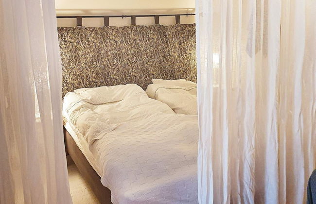 2 Person Holiday Home in Molle - Foto 3