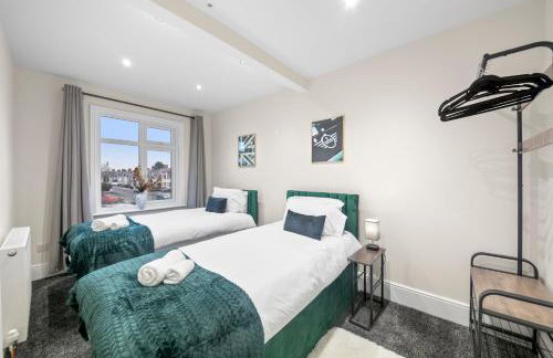 Cooper House Stay - Large Stylish House - Foto 8