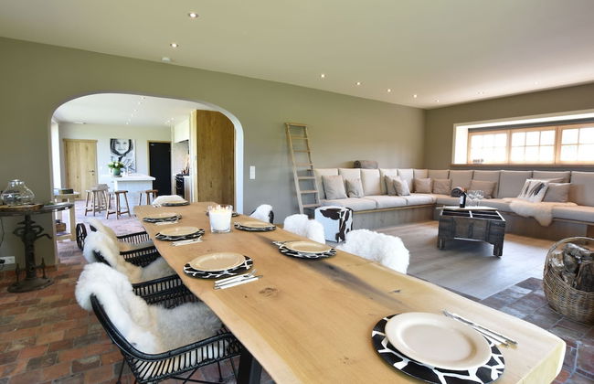 Beautiful Holiday Home With Terrace, Garden - Foto 21