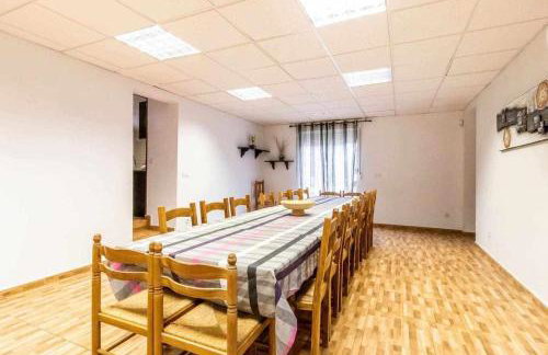 Can Bugantó - amplia casa con piscina y jardín - Foto 10