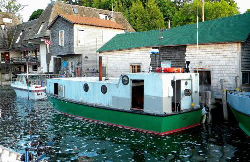 ☆Cherry Farmhouse☆60 Acres☆Central Air☆Fireplace - Foto 27