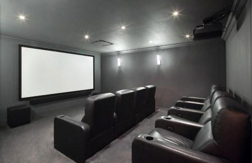 AKA Sutton Place - Photo 27