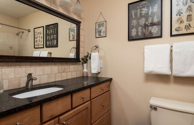 Okemo Westwood Condo 3 Bedroom Condo by RedAwning - Foto 32