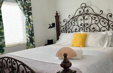 Stunning Little Havana Suites Close to airport, Calle Ocho, Brickell, Wynwood and the Beaches - Free Parking - Foto 20