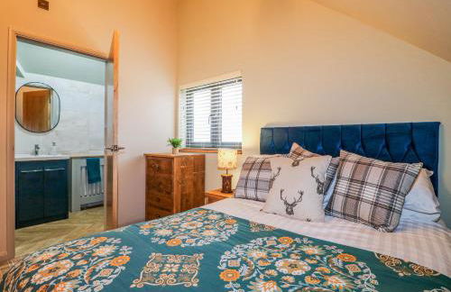 The Oak Room - Windmill Country Retreats - Photo 12