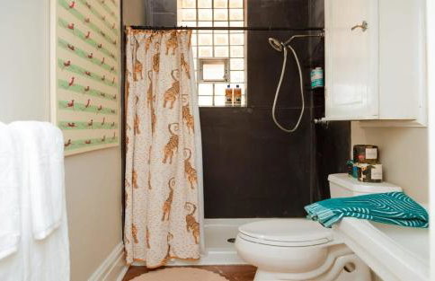 Charming Cozy & Convenient STL Gem ABODEbucks - Foto 15