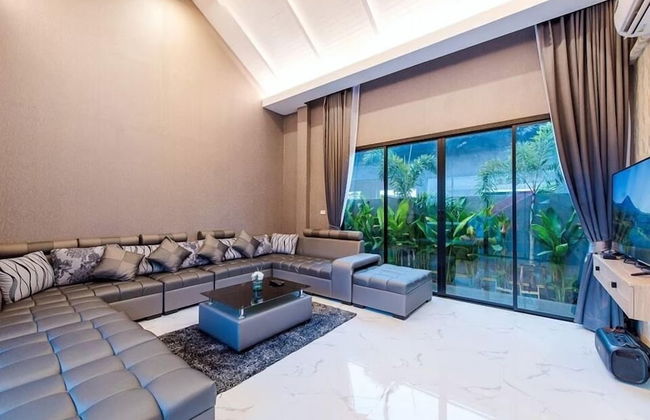 Baandomedoodao Pool Villa Cha-Am - Photo 40