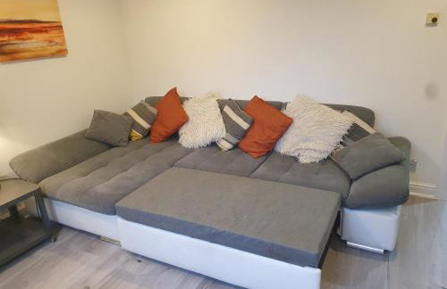 Home from home - Photo 15