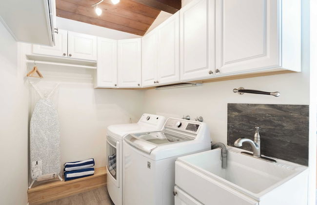 La Jolla Mid-century by Avantstay Private Pool, Outdoor Living + Ocean Views - Photo 36