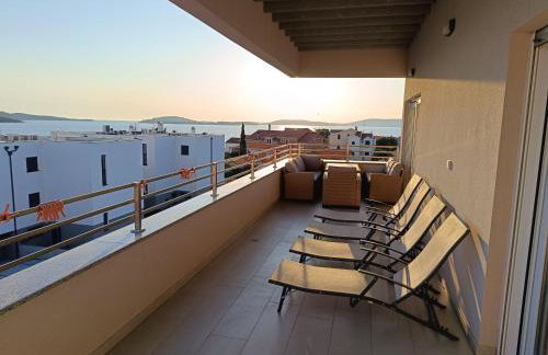 Seaside Serenity - Elegant Apartment with Stunning Sea Views - Foto 38