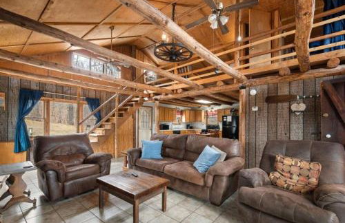 Pet-Friendly Cabin Retreat in the Ozarks of Scenic Newton County, Arkansas - Foto 15