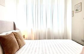 Newly refurbished 2 BR Apartment in South London - Photo 32