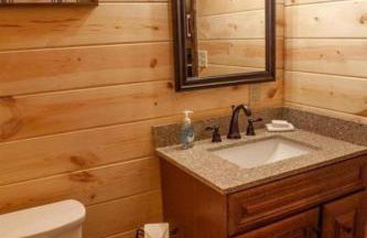 Fantastic Treehouse with Fire Pit and Hot-tub in Herod, Illinois - Foto 27