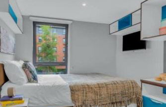 Studio For 2 In Leeds Free Breakfast - Photo 9