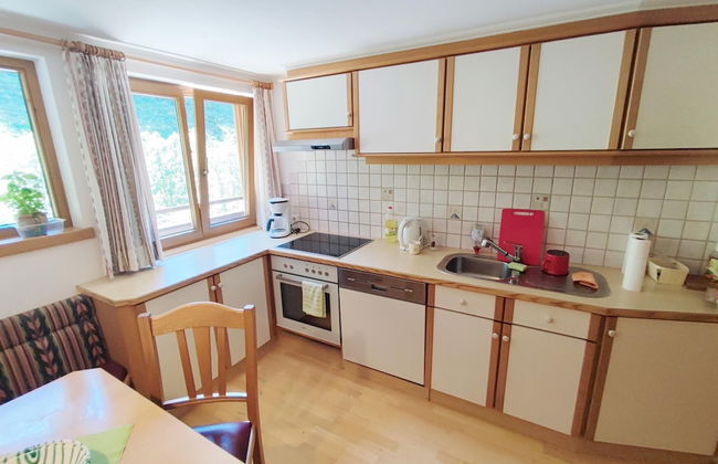 Chalet in Tirol by Zillertal Ski Slopes - Foto 7