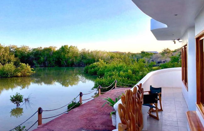 Blue Heron Galapagos Villa - Photo 1