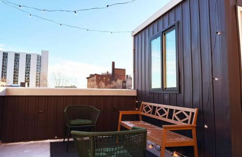 The Executive - Center-City - 3BR-4Bath-Private-Garage - Foto 28