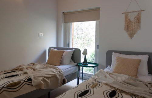 MIA ISOLA with lake view, garden and swimming pool - Photo 28