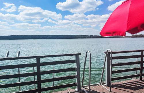 Chalet Bootshaus auf dem See by Interhome - Foto 8