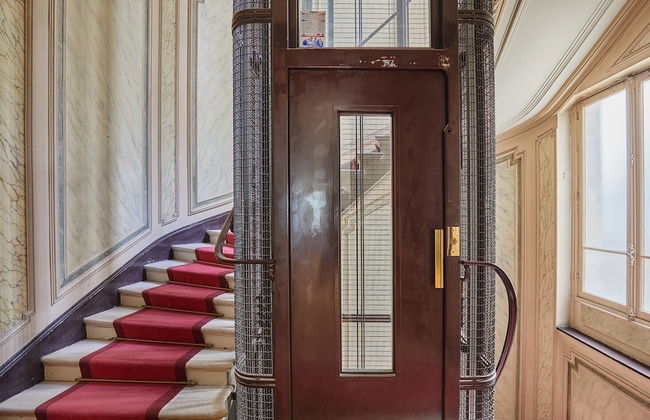 Amazing Apartment Saint Germain des Pres With A-C - Foto 23