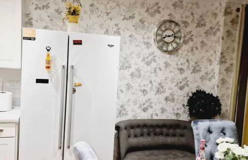 Modern Home near London ensuite room, 3 toilets - Foto 36