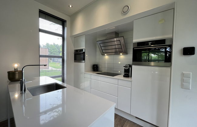 2 bedroom House in Kaatsheuvel with swimming pool and terrace - Photo 11