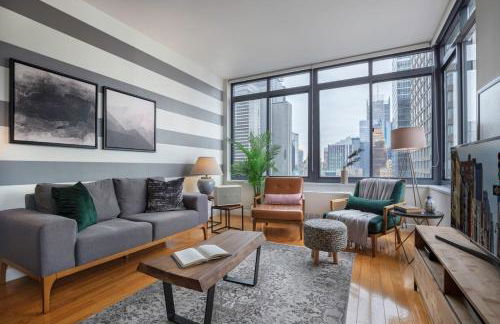 Modern Bright Times Sq 1BR w Indoor pool NYC-8 - Foto 1