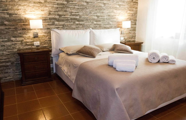 Quiet and Relaxing, Surrounded by Greenery a few Kilometers From the sea - Foto 2