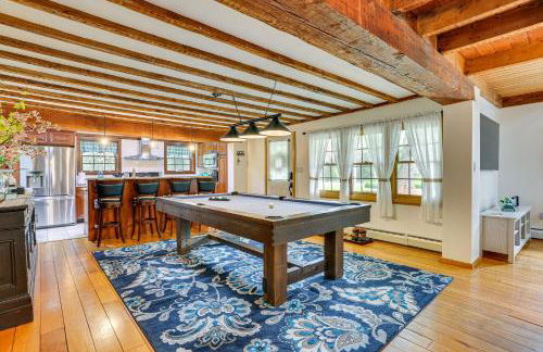 Game Room and Yard Greentown Home Near State Park - Foto 1