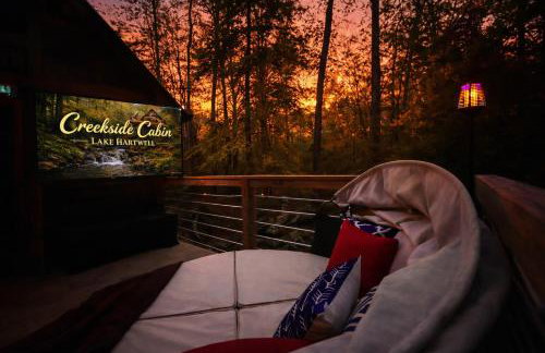 Romantic Cabin, Hot Tub, Lake Access, OutdoorLiving! - Foto 1